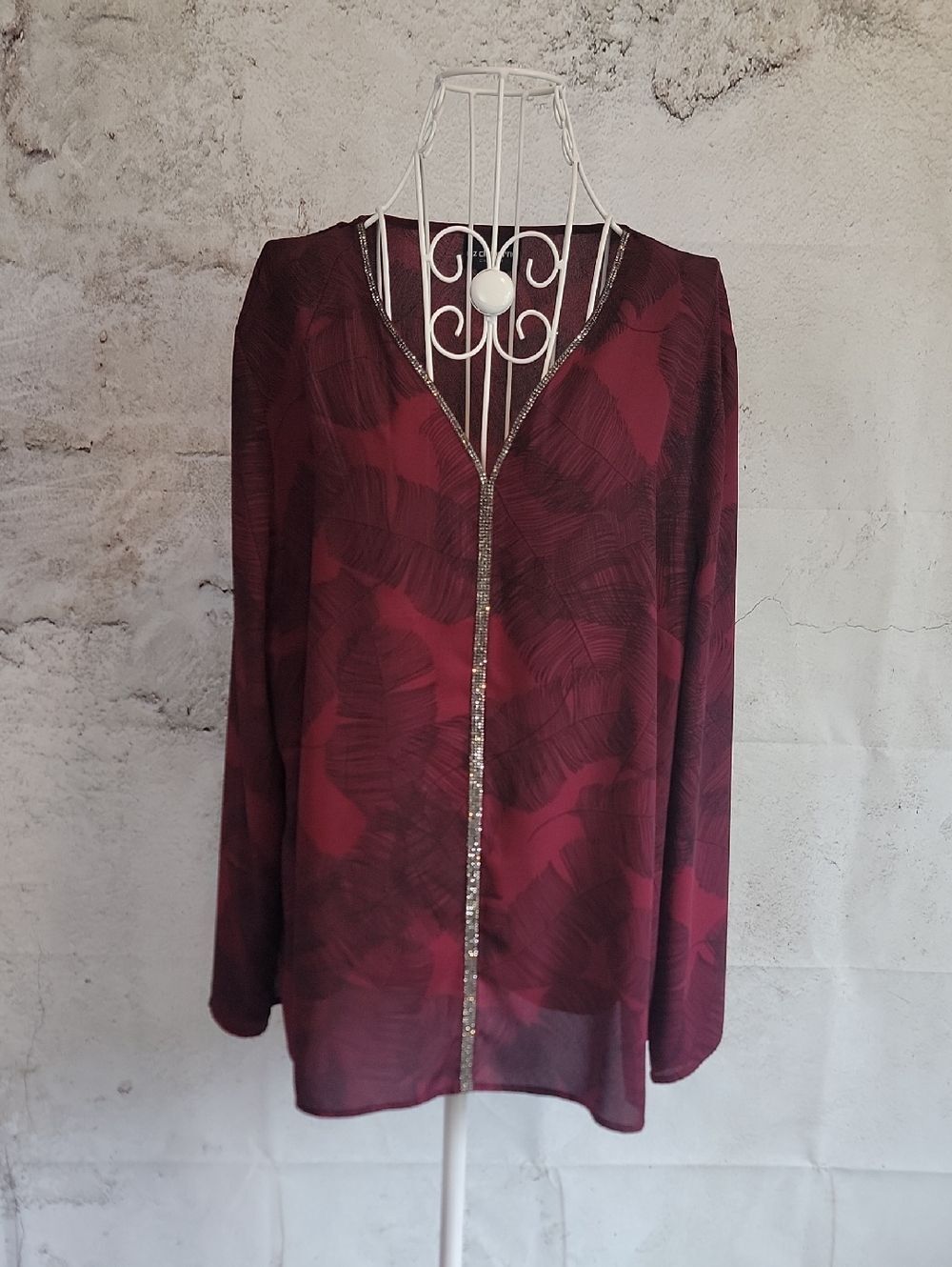 Liz Claiborne V-Neck Long Sleeve Blouse in Burgundy Career Wear Womens Size XL